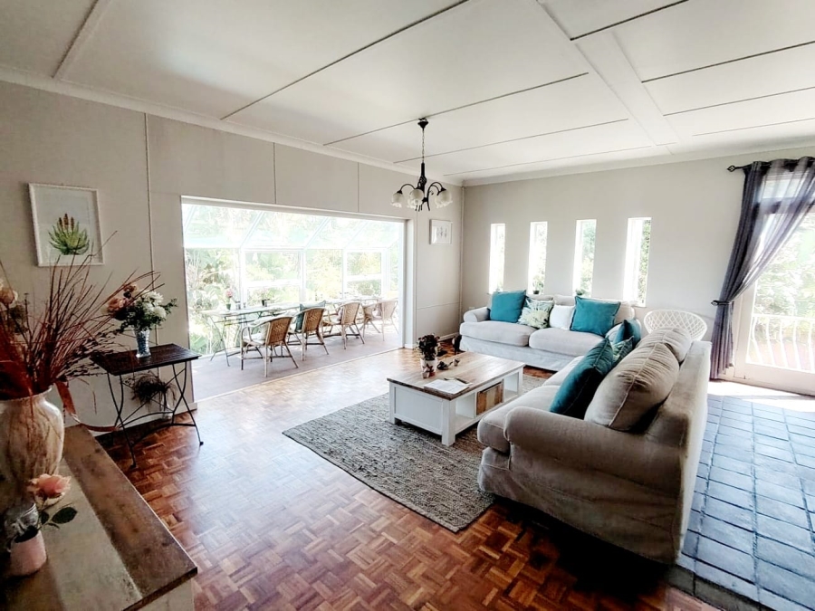 6 Bedroom Property for Sale in Abbotsford Eastern Cape